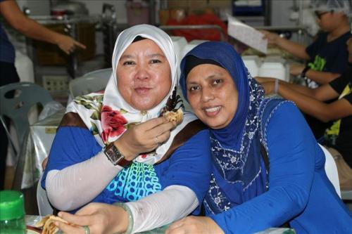 CSR Activity at Soup Kitchen 19